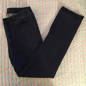 Elle Paris Dark Wash Soft Denim Jean Size 12